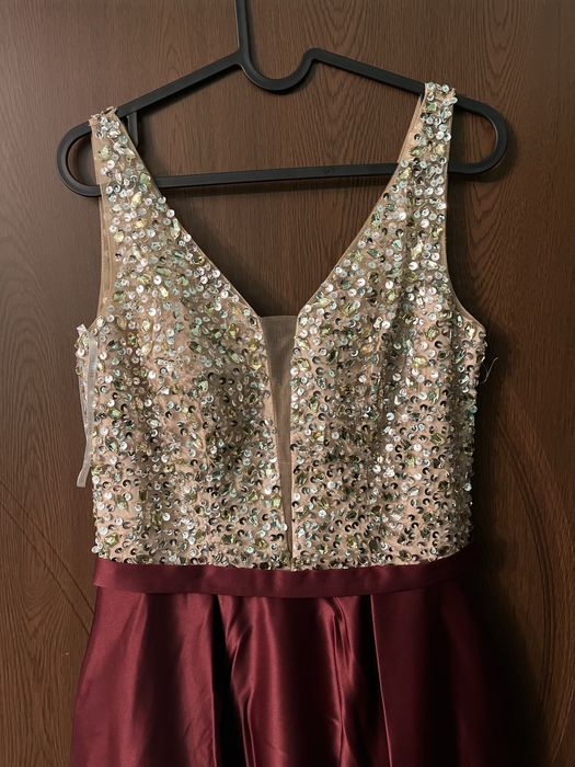 дамска официална рокля