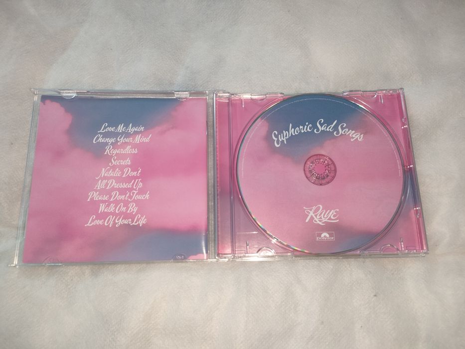 Vând CD Raye Euphoric Sad Songs