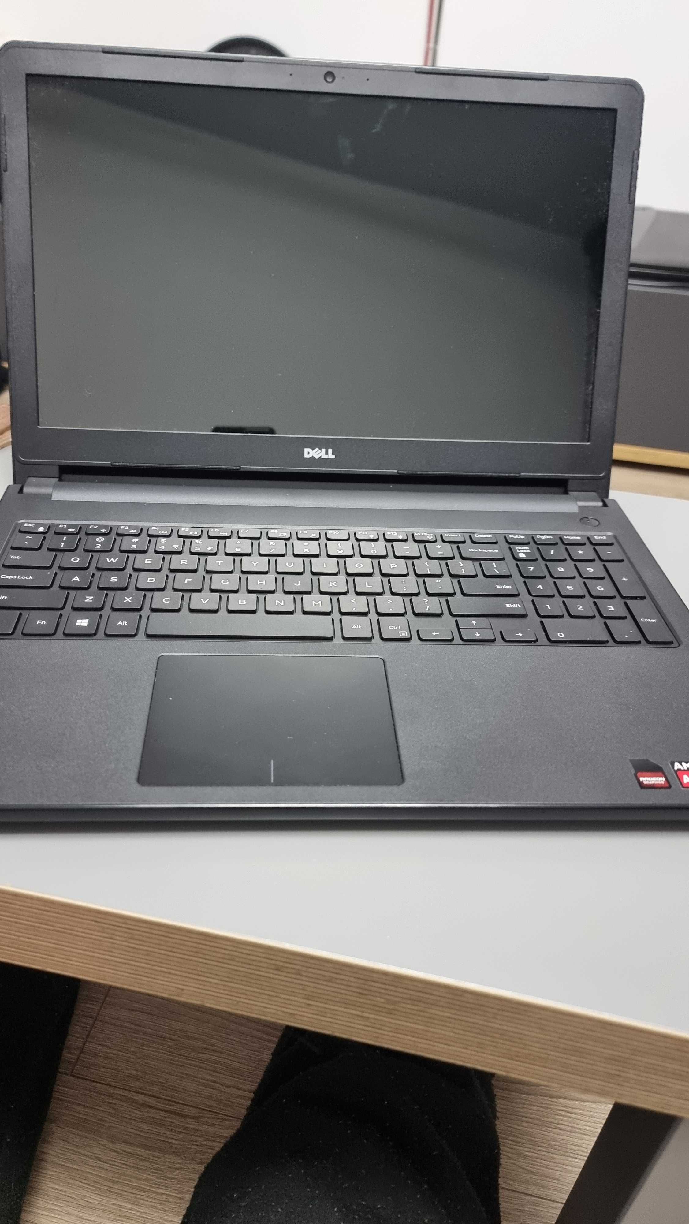 Laptop Dell Inspiron 15 Procesor AMD A6