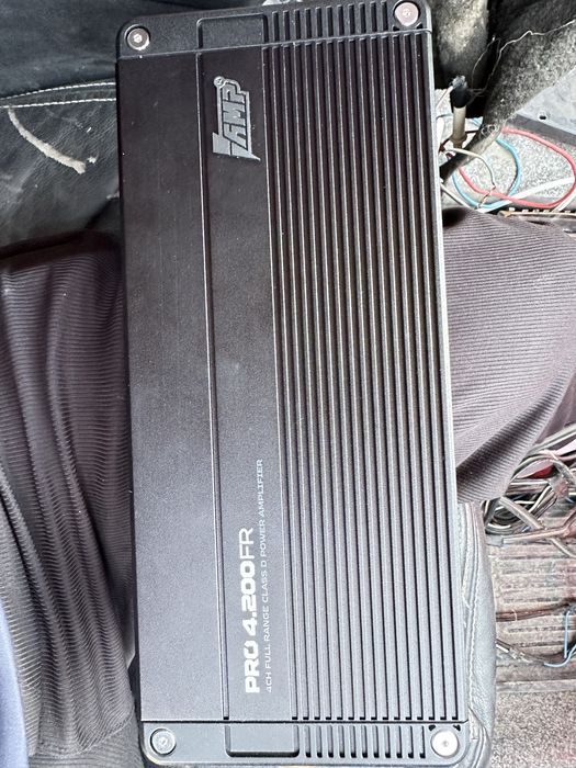 Uslitel Amp pro 4.200FR yangi hali ishlatilmagan