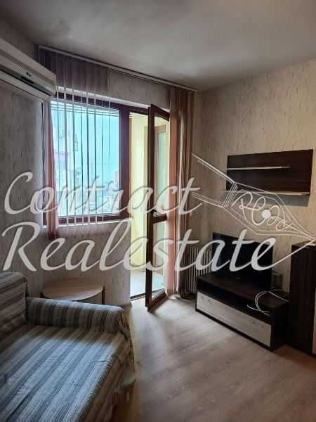 Двустаен Обзаведен Възраждане ! Два климатика !