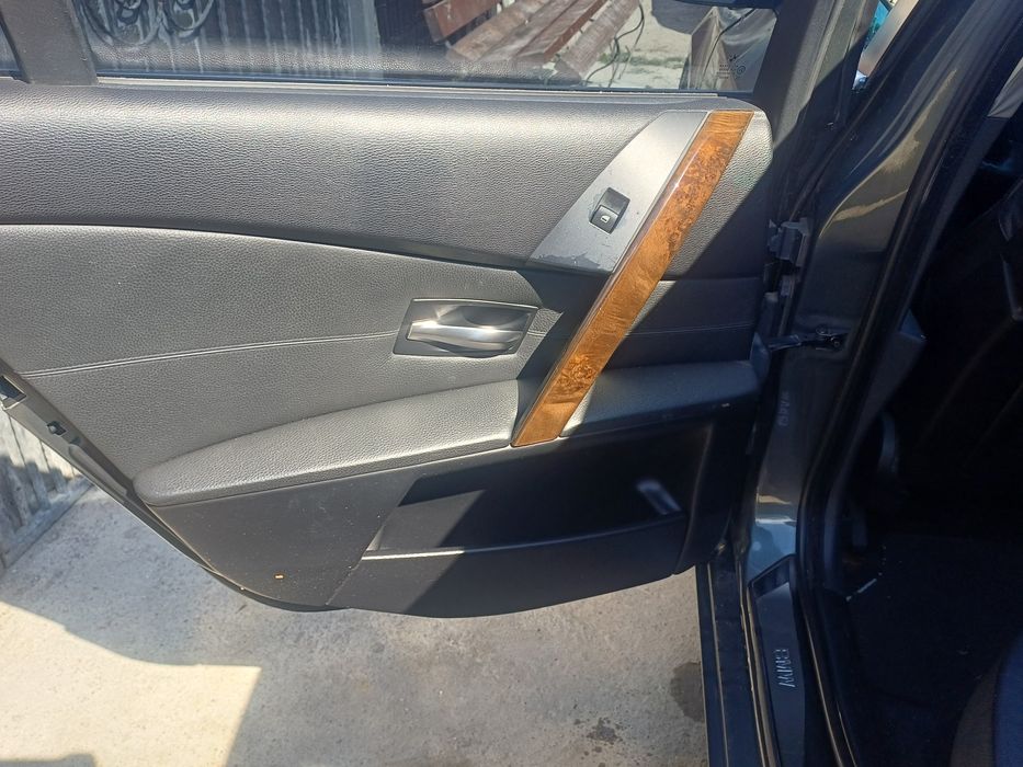 Dezmembrez bmw e60 2.5 motorina cutie automata motorul se vinde cu pro