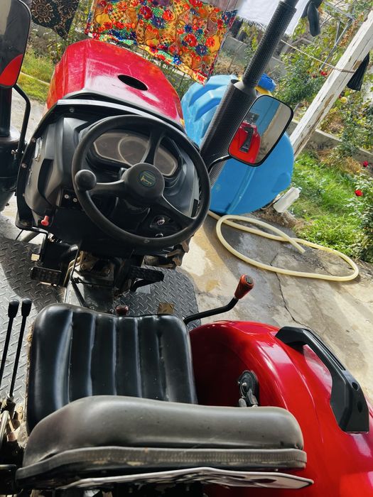 Мини трактор сотилади