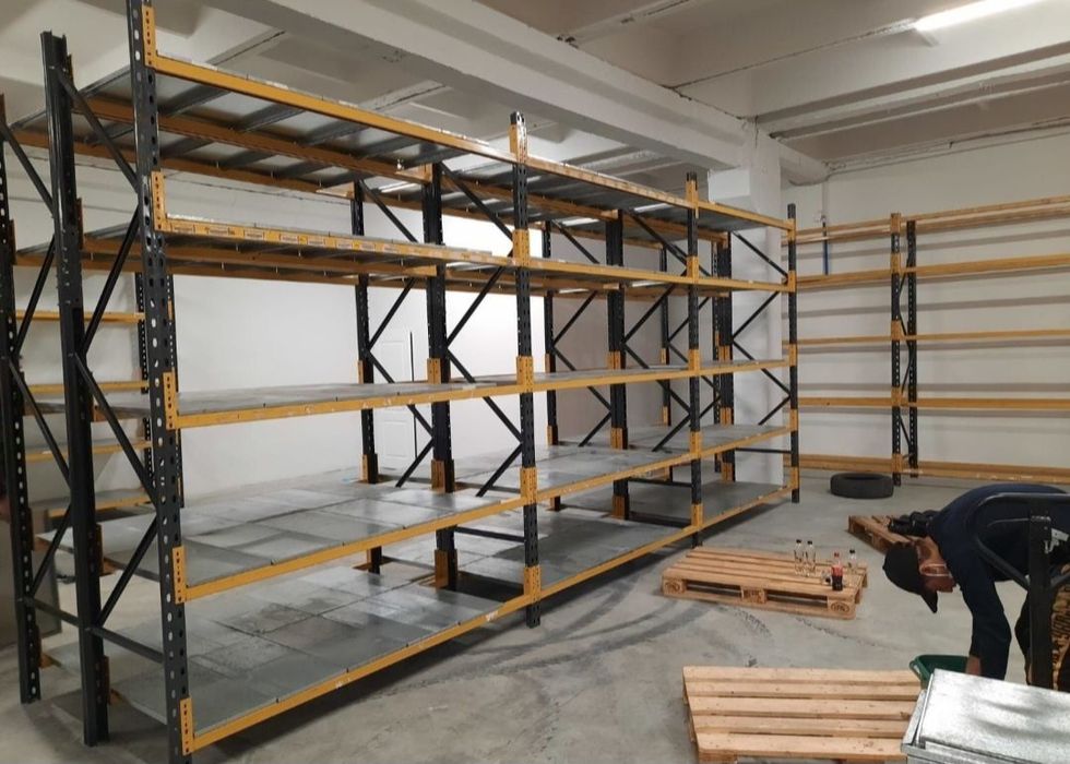 Rafturi metalice cu polițe zincate și grătare zincate 58x676