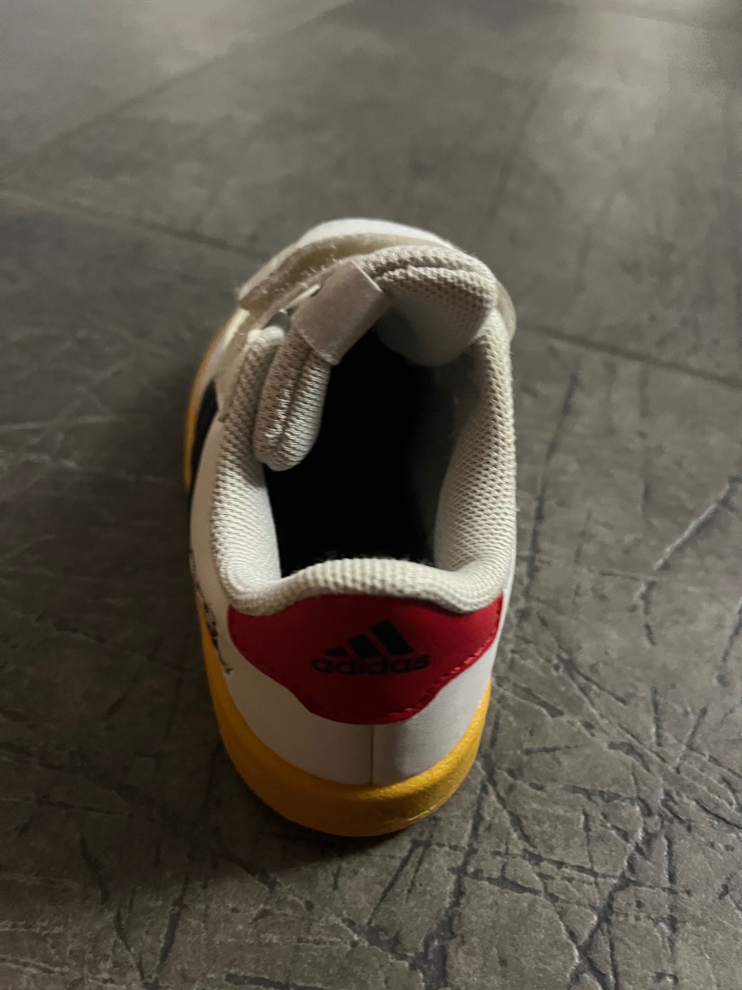 Детски маратонки adidas