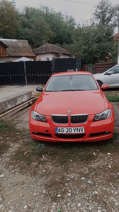 Vând BMW e 90 2.5 i