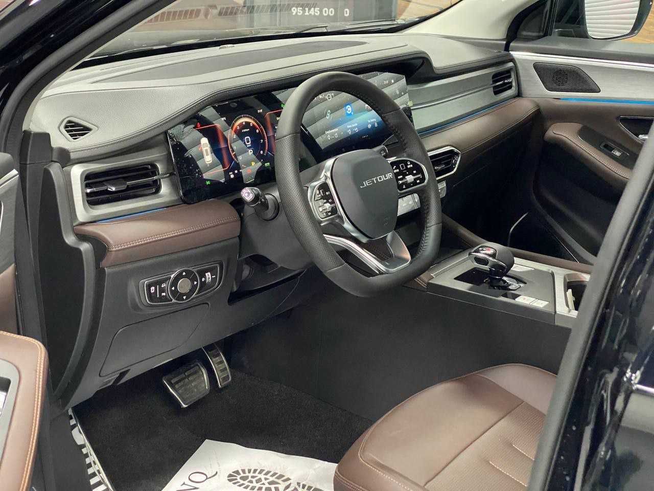 Jetour x90 plus 1,6 turbo Comfort position/