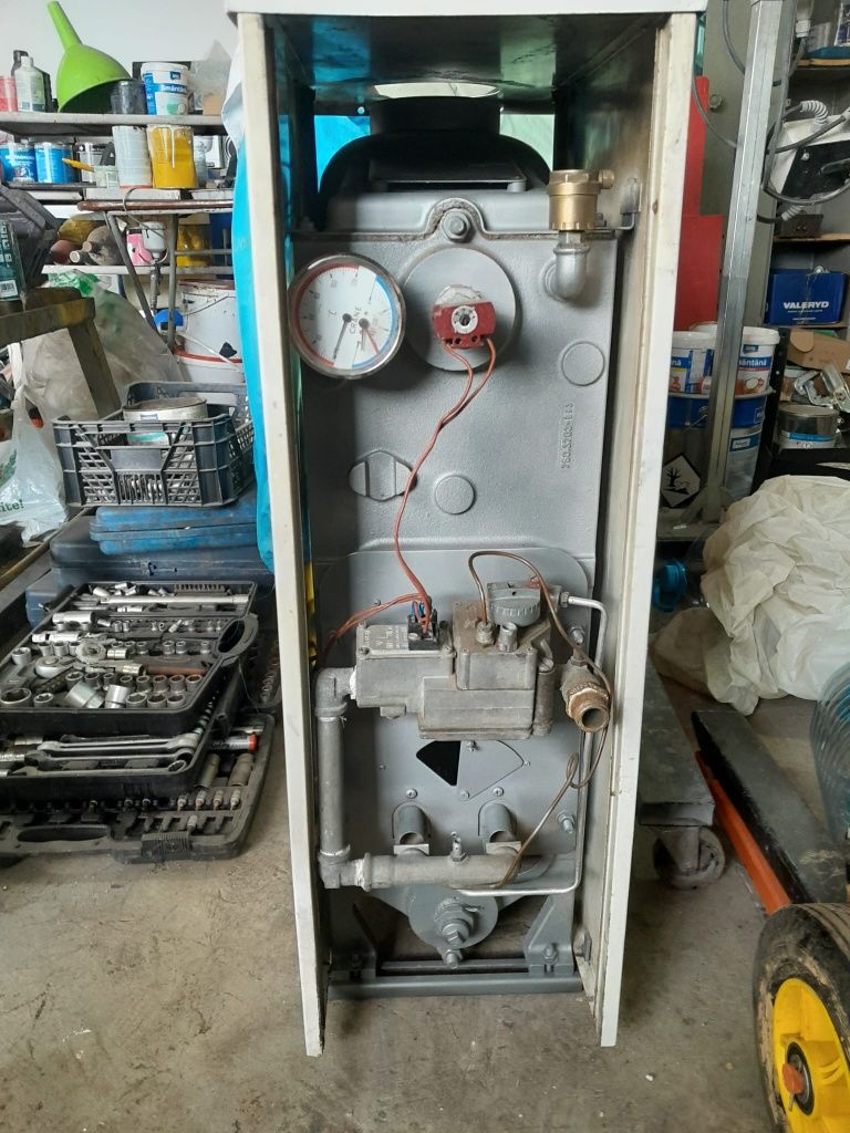 Centrala termica/cazan fonta Olanda, pe gaz, 21 KW