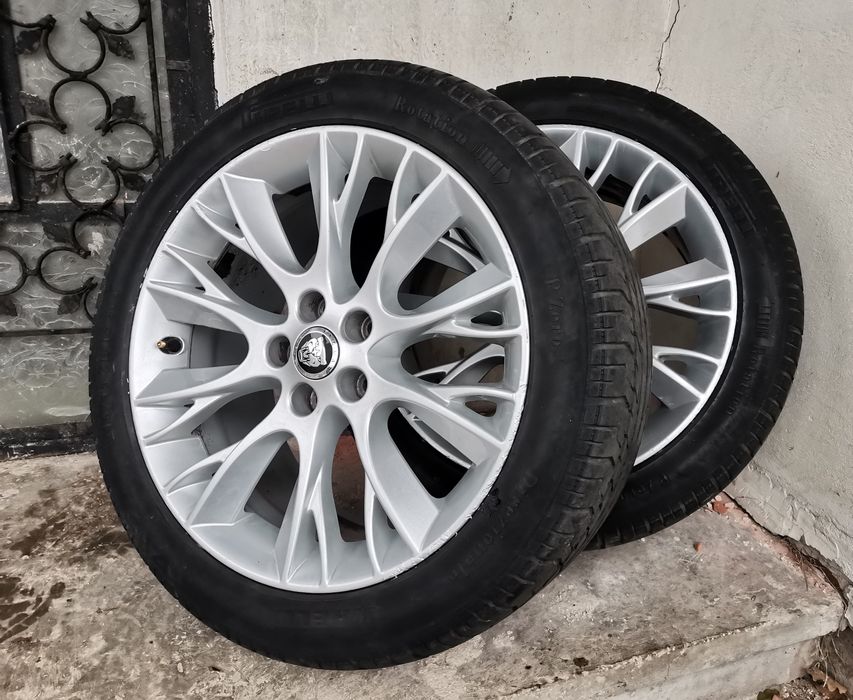 Janta originala R18 Land Rover Discovery Sport Velar Jaguar XF F-pace