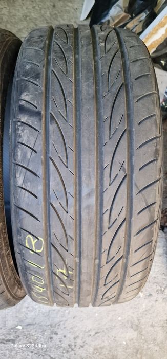 215/40/18 Yokohama Advan Fleva