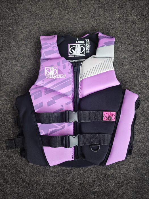 Спасательный жилет новый