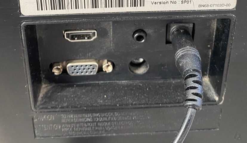 Monitor LED Samsung Gaming SyncMaster S27E390H 27