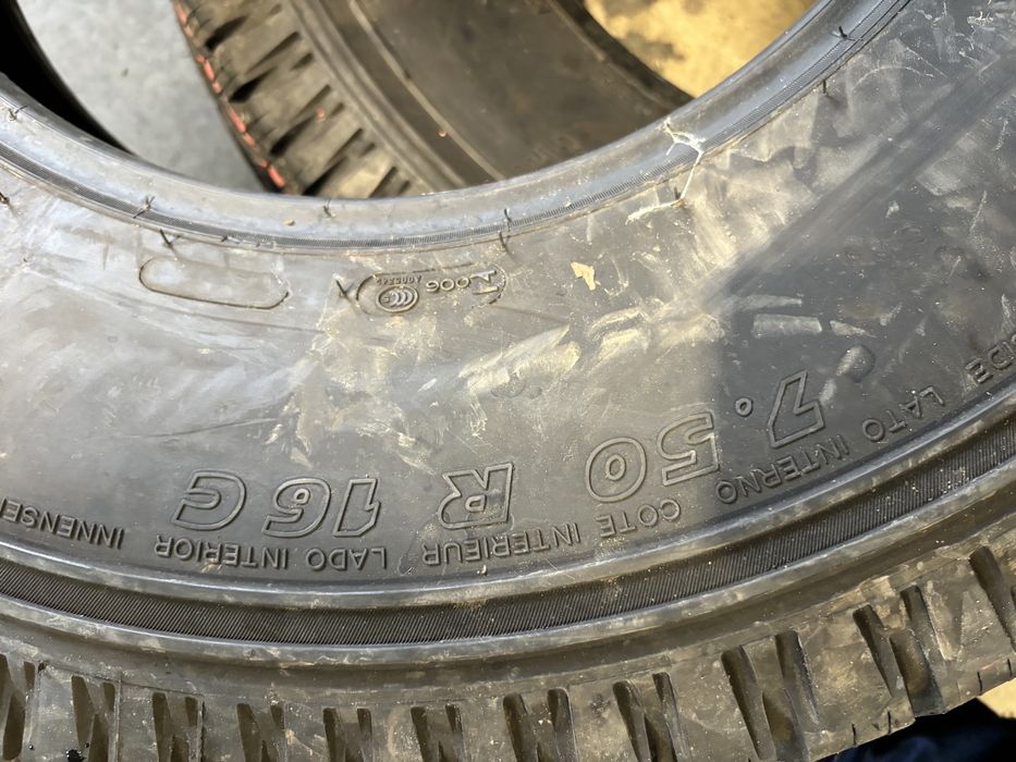 215/85/16 si 7.50-16 anvelope M+S Michelin 750-16