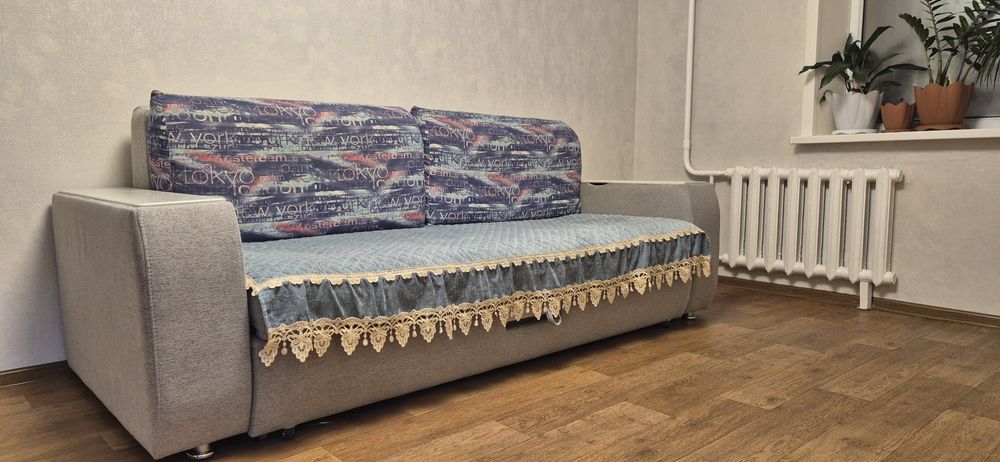 Продам диван в хорошем состоянии