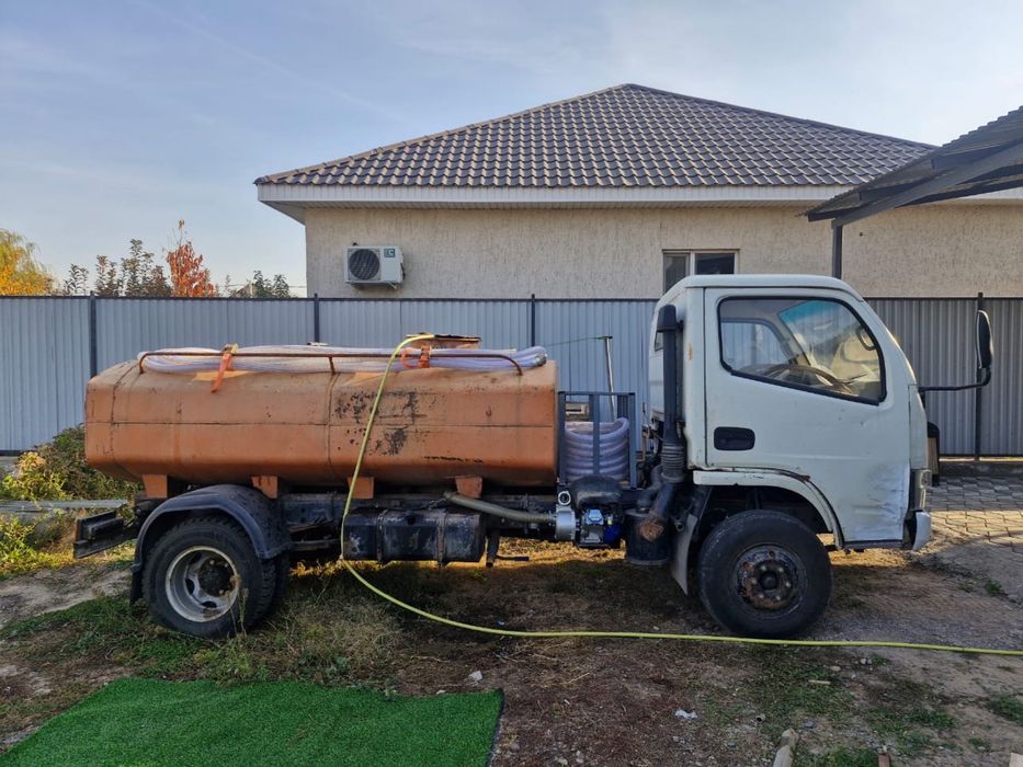 Услуги водовоза 5 кубов.