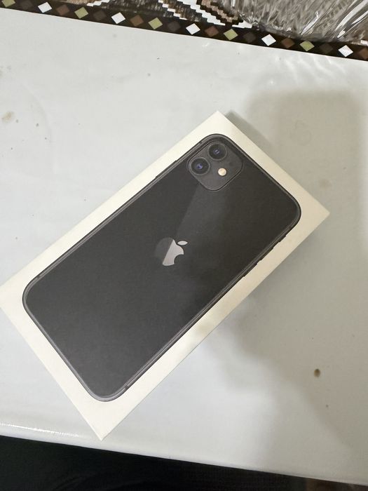 iPhone 11     б/у