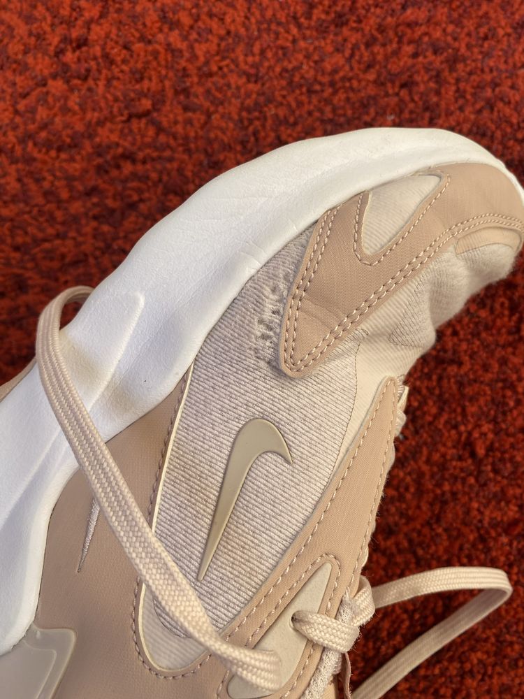 Дамски обувки Nike