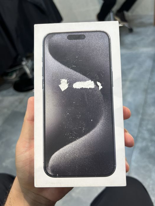 Iphone 15 pro max 256 ochilmagan yengi