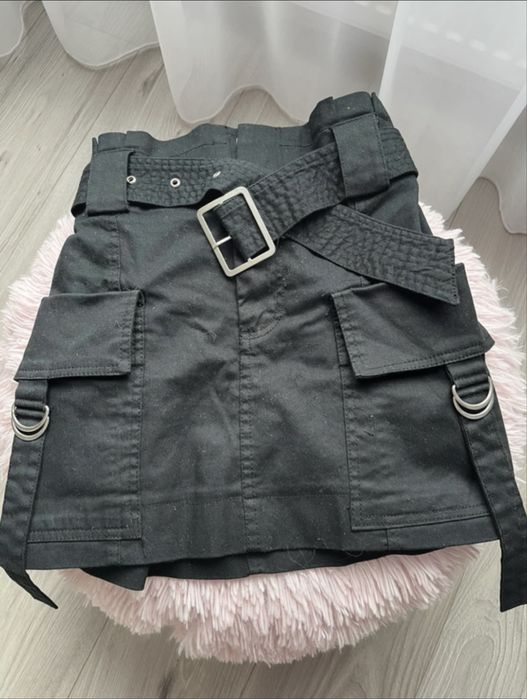 Fustă scurtă neagră