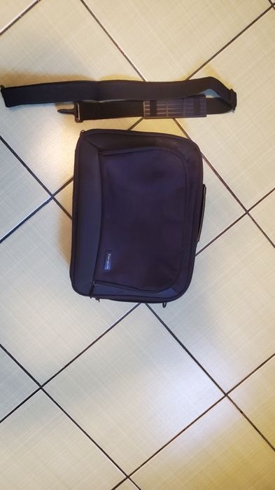 Geanta laptop Targus