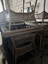 Ротанговские столы
