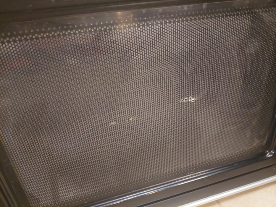 Микровълнова печка Elektrolux