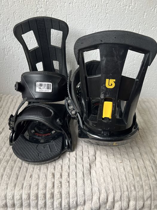 Vând legaturi placa snowboard burton