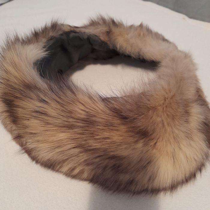 Vând Guler Blana Naturala (Vulpe polara)