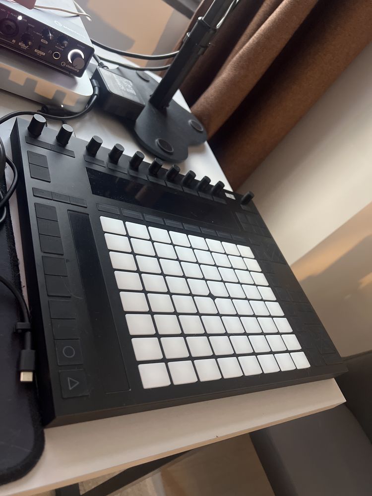 Прожам Ableton push 2