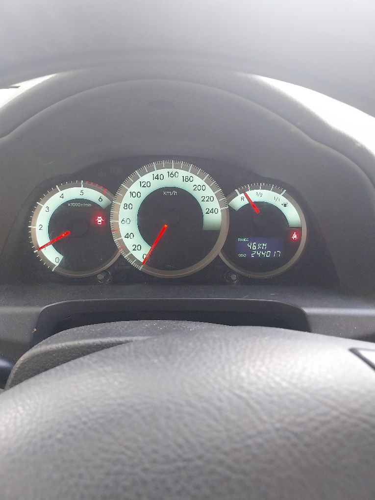 На части Тойота Корола Версо 2.2 d4d 136к.с/Toyota Corolla Verso 2008