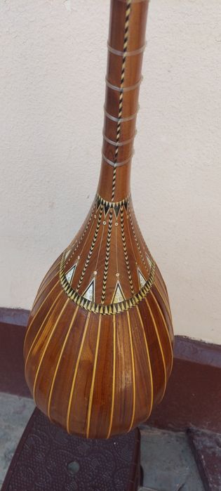 Qoshgʻarda yasalgan dutor ovozi zor