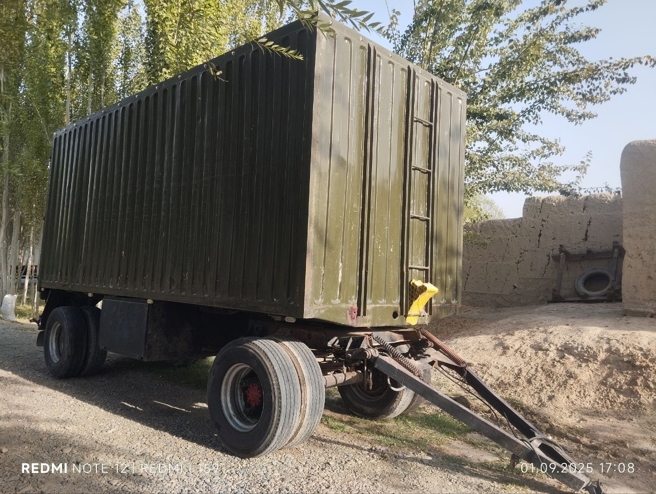 Kamaz sotiladi kelishamiz naxtga