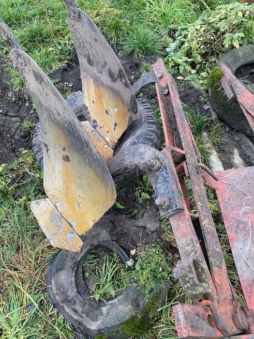 Vand Plug reversibil cu 2 brazde , disc si cositoare