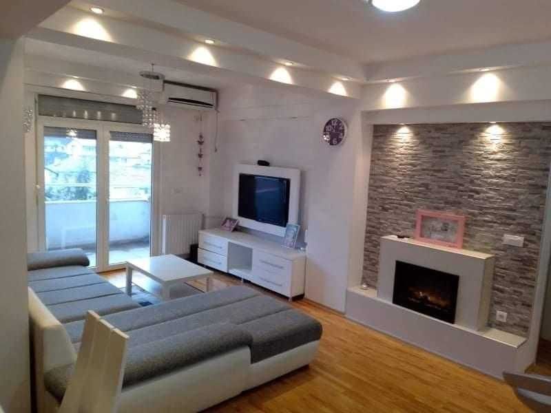 Продава се Тристаен апартамент в Бургас, Славейков - 89 кв.м за 1399 €/кв.м - Снимка #2