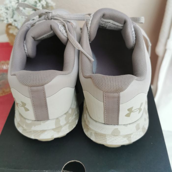 Маратонки Under Armour