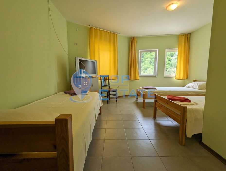 Продава се Къща в с. Войнежа, Област Велико Търново - 270 кв.м за 1297 €/кв.м - Снимка #10