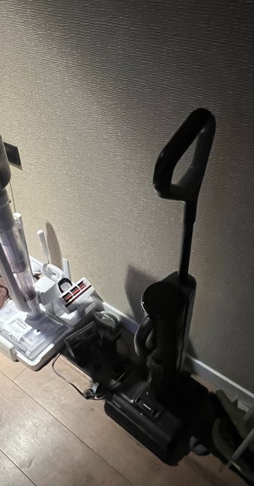Срочно Торг! Продам пылесос Dreame G10 Mix со станцией и насадками
