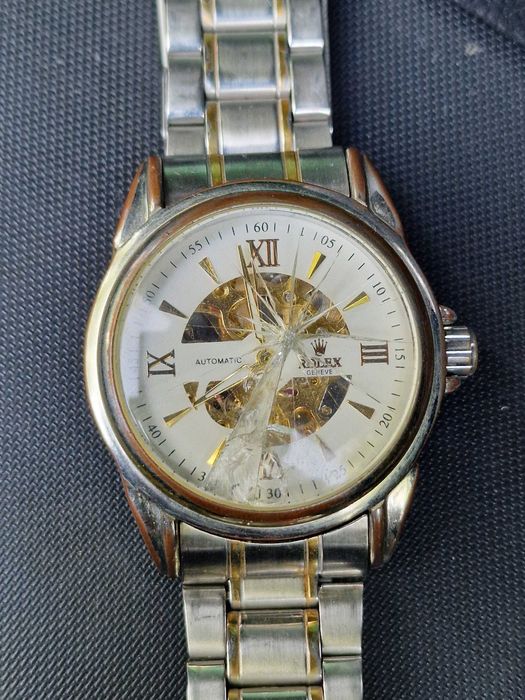 продается часы Rolex. Patek Philippe. Casio