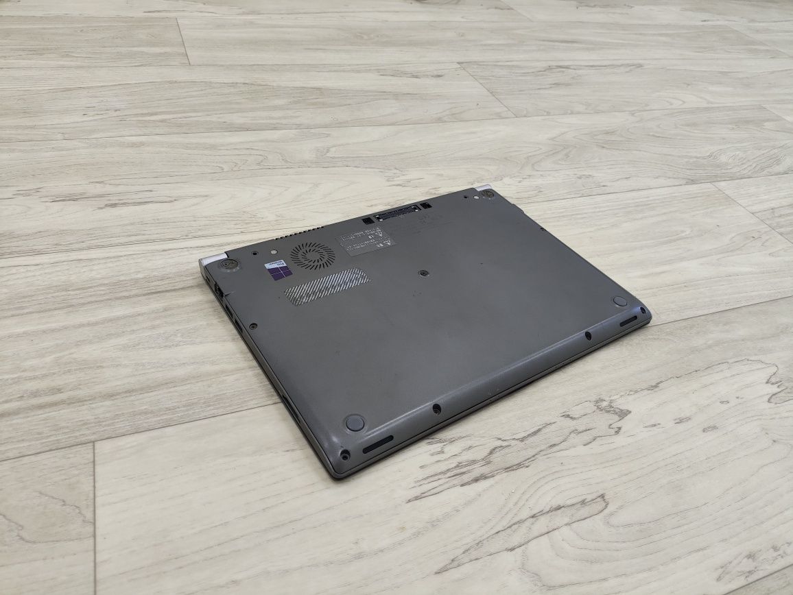 Ноутбук Toshiba Portege X30-B