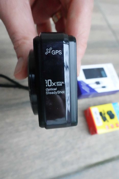 Sony dsc hx7v cu gps 16mp cu incarcator si 2 baterii noi