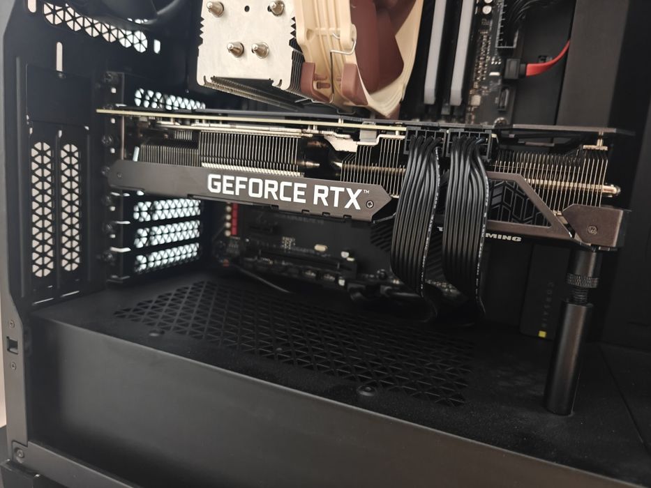 Schimb Placa video Asus NVIDIA GeForce RTX 3070 Ti TUF
