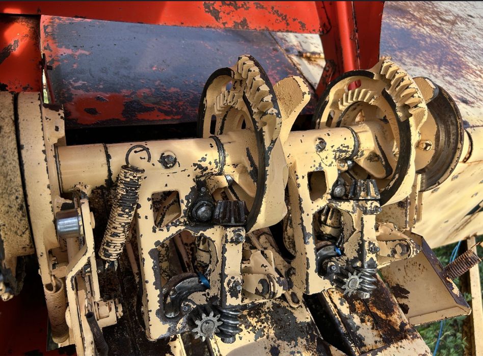 Balotiera / Presă de balotat Case F220 recent adusa model mic