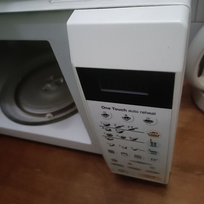 Air Fryer Xiaomi și Microunde LG funcționale cu defecte