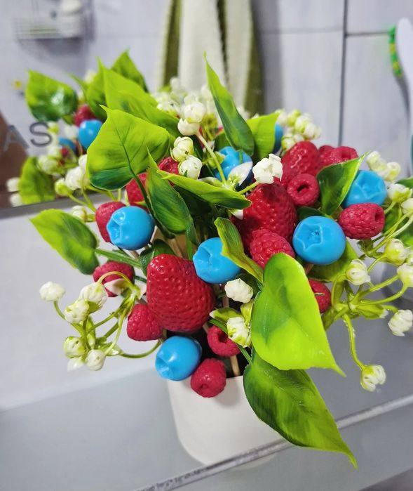 Мыльный букетик "ягодный микс"