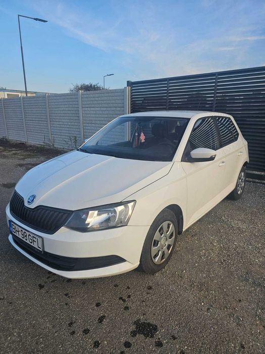 Skoda Fabia an 2015 avariat