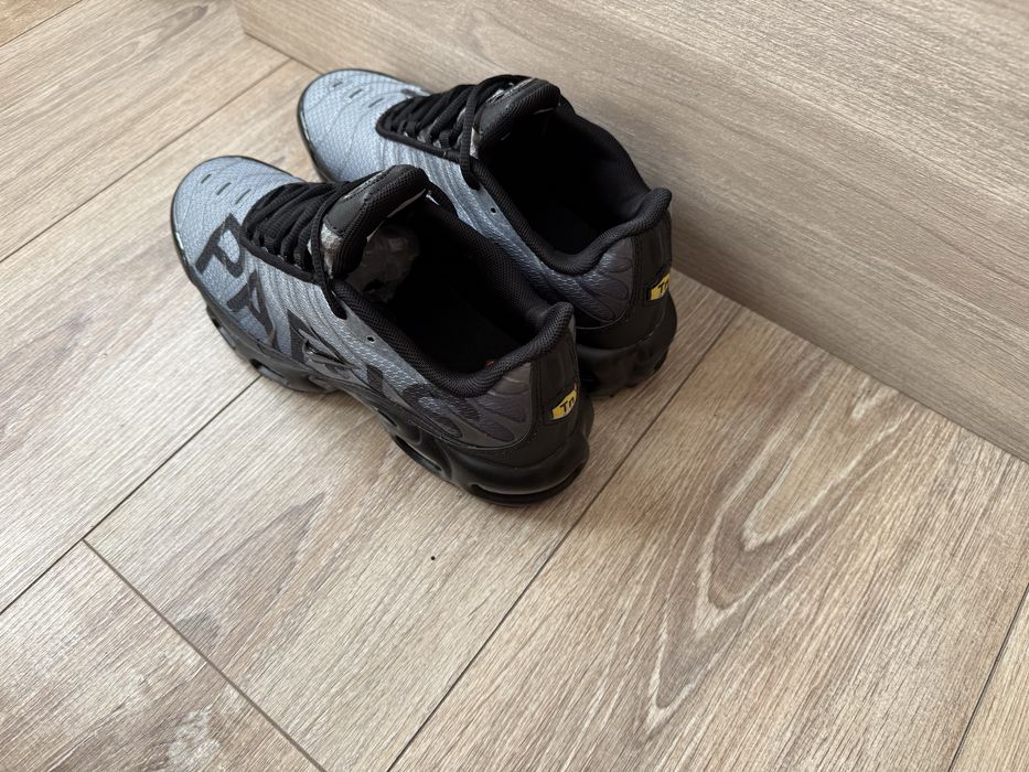 Nike Air Max Plus TN Paris PSG Black Grey