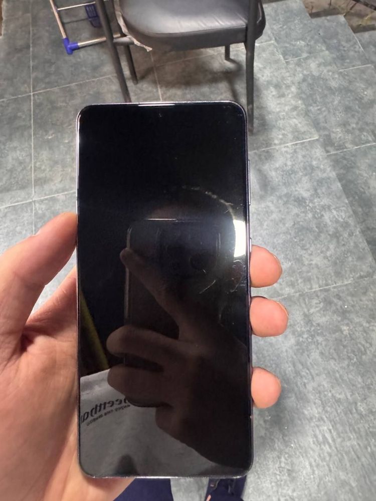 Samsung s21 sotilasi