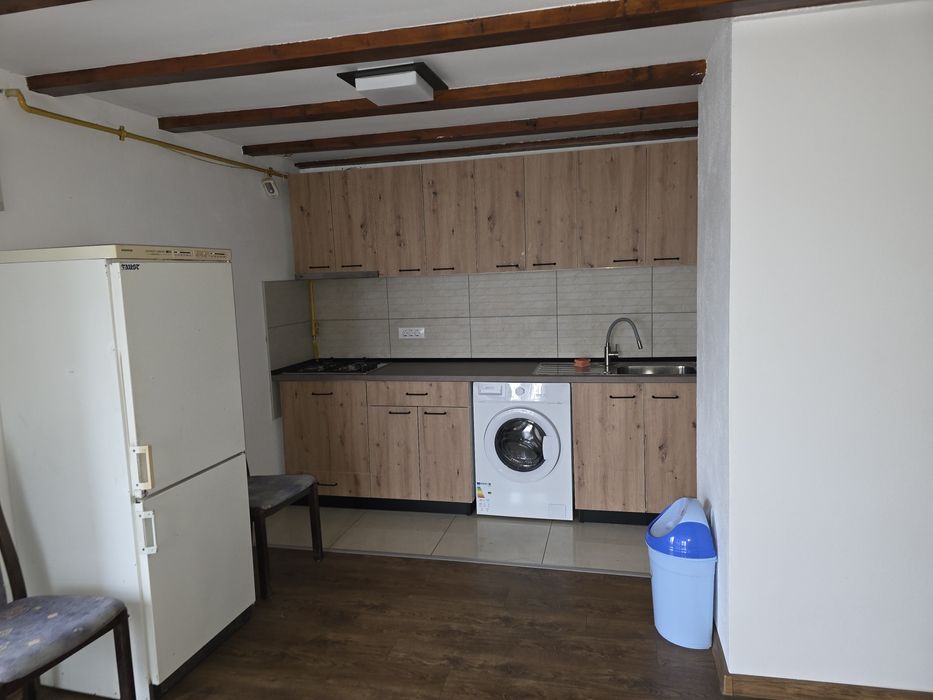 Închiriez apartamente la casa contorizate separat