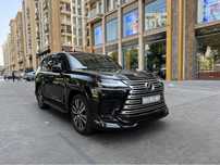 Lexus Lx600 black