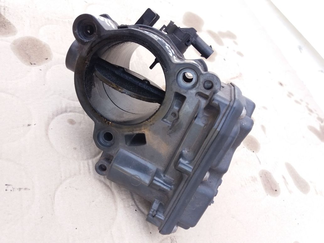 Clapeta accelerație bmw f10 f30 f31 f20 f21 f36 f33 320d 190cp b47d20a